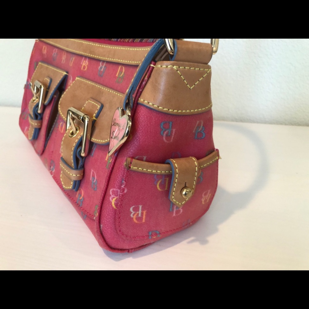 Dooney & Bourke Raspberry Multi Handbag 💗💖 - Picture 4 of 11